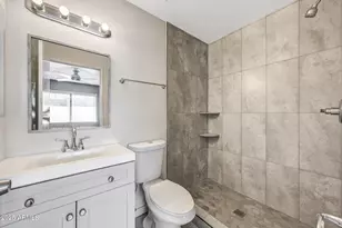 1001 N Granite Reef Rd, Scottsdale, AZ 85257 - Photo 4