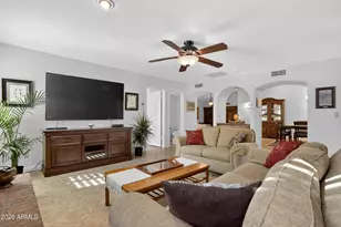 9217 S Kachina Dr, Tempe, AZ 85284 - Photo 20