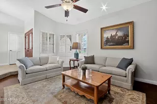 9217 S Kachina Dr, Tempe, AZ 85284 - Photo 14