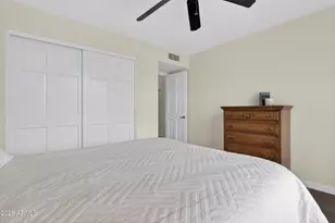 9217 S Kachina Dr, Tempe, AZ 85284 - Photo 38