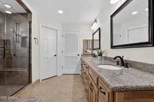 9217 S Kachina Dr, Tempe, AZ 85284 - Photo 32