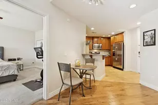 5350 E Deer Valley Dr, Phoenix, AZ 85054 - Photo 18