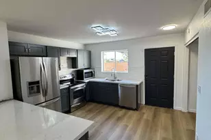 18239 N 40th St, Phoenix, AZ 85032 - Photo 4