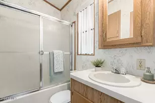 124 Kaolin Dr, Apache Junction, AZ 85119 - Photo 6