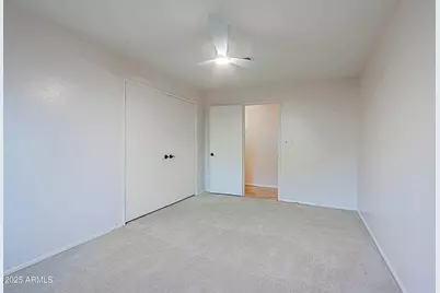 5509 E Cheery Lynn Road #2E, Phoenix, AZ 85018 - Photo 16