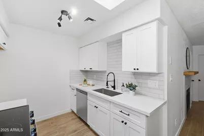 4820 N 89th Avenue #98, Phoenix, AZ 85037 - Photo 10