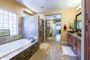 15850 W Mercer Ln, Surprise, AZ 85379 - Photo 22