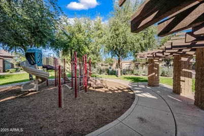 15240 N 142nd Avenue #1034, Surprise, AZ 85379 - Photo 34