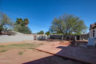 3273 E 27th St, Tucson, AZ 85713 - Photo 32