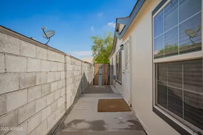 8601 N 103rd Avenue #210, Peoria, AZ 85345 - Photo 18