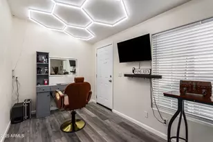 8601 N 103rd Ave, Peoria, AZ 85345 - Photo 4