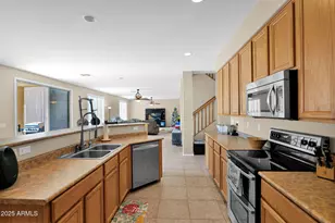 8021 W Donald Dr, Peoria, AZ 85383 - Photo 14