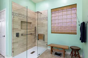 4638 W Venture Ct, Phoenix, AZ 85086 - Photo 8