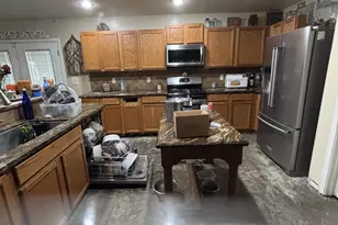 15437 N 170th Ct, Surprise, AZ 85388 - Photo 4