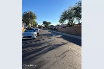 2221 E Union Hills Drive #165, Phoenix, AZ 85024 - Photo 32