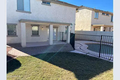 18606 W Sunnyslope Lane, Waddell, AZ 85355 - Photo 32