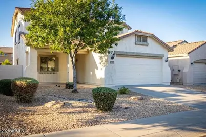 18606 W Sunnyslope Lane, Waddell, AZ 85355 - Photo 2