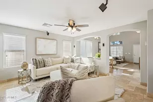 27317 N 63rd Dr, Phoenix, AZ 85083 - Photo 4