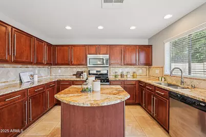 27317 N 63rd Drive, Phoenix, AZ 85083 - Photo 6