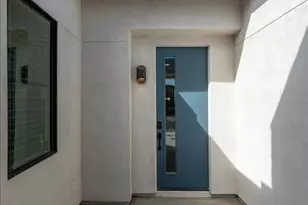 917 E Buist Ave, Phoenix, AZ 85042 - Photo 4