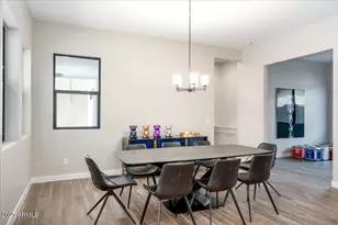 917 E Buist Ave, Phoenix, AZ 85042 - Photo 10