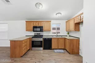 8427 W Glendale Ave, Glendale, AZ 85305 - Photo 4