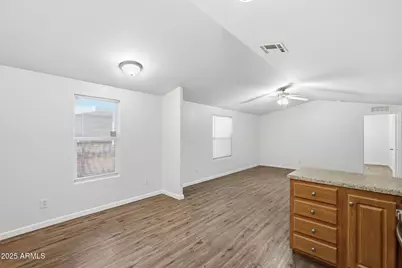 8427 W Glendale Avenue #88, Glendale, AZ 85305 - Photo 12