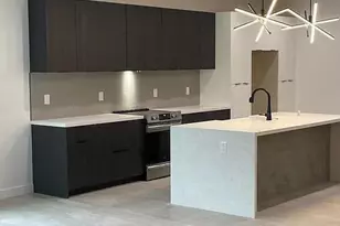 2826 N 28th Pl, Phoenix, AZ 85008 - Photo 8