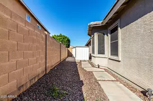 18403 W Port Au Prince Ln, Surprise, AZ 85388 - Photo 36