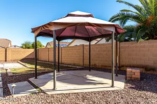 18403 W Port Au Prince Ln, Surprise, AZ 85388 - Photo 32