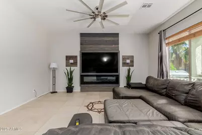 45247 W Jack Rabbit Trail, Maricopa, AZ 85139 - Photo 8