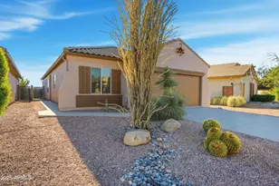 10675 E Second Water Trail, Gold Canyon, AZ 85118 - Photo 1