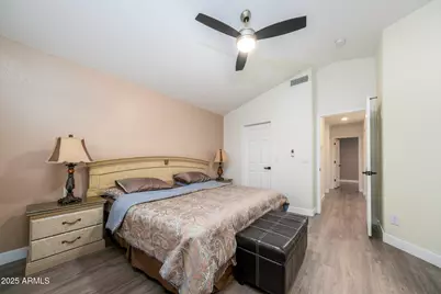 1112 W Villa Maria Drive, Phoenix, AZ 85023 - Photo 32