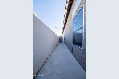 1112 W Villa Maria Drive, Phoenix, AZ 85023 - Photo 46