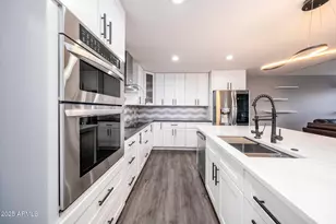 1112 W Villa Maria Dr, Phoenix, AZ 85023 - Photo 14