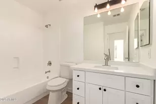 369 W Fairway Pl, Chandler, AZ 85225 - Photo 22