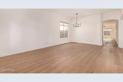 369 W Fairway Place, Chandler, AZ 85225 - Photo 6