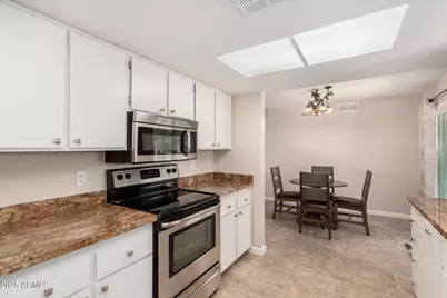 12407 W Flagstone Drive, Sun City West, AZ 85375 - Photo 18