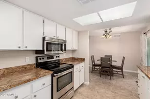 12407 W Flagstone Dr, Sun City West, AZ 85375 - Photo 18