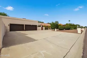 24220 N 53rd Ave, Glendale, AZ 85310 - Photo 56