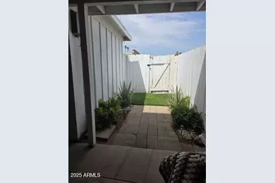 10362 W Oakmont Drive, Sun City, AZ 85351 - Photo 22