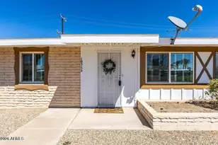 10362 W Oakmont Dr, Sun City, AZ 85351 - Photo 2