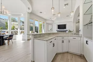 14020 S Canyon Dr, Phoenix, AZ 85048 - Photo 22
