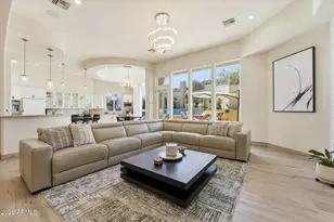 14020 S Canyon Dr, Phoenix, AZ 85048 - Photo 32