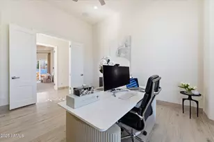 14020 S Canyon Dr, Phoenix, AZ 85048 - Photo 28