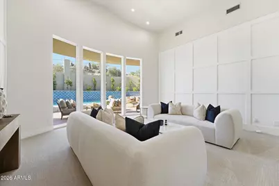 14020 S Canyon Drive, Phoenix, AZ 85048 - Photo 6