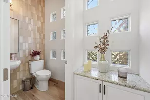 14020 S Canyon Dr, Phoenix, AZ 85048 - Photo 32