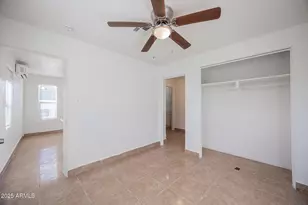 2537 E Willetta St, Phoenix, AZ 85008 - Photo 8