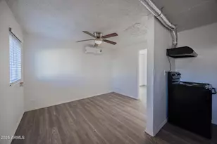 2537 E Willetta St, Phoenix, AZ 85008 - Photo 6