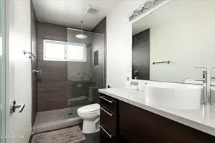 3127 N 60th St, Phoenix, AZ 85018 - Photo 20